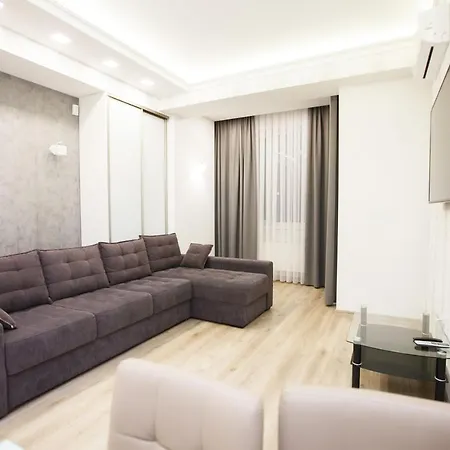 Lägenhet Apartament Confortabil ! Andrian